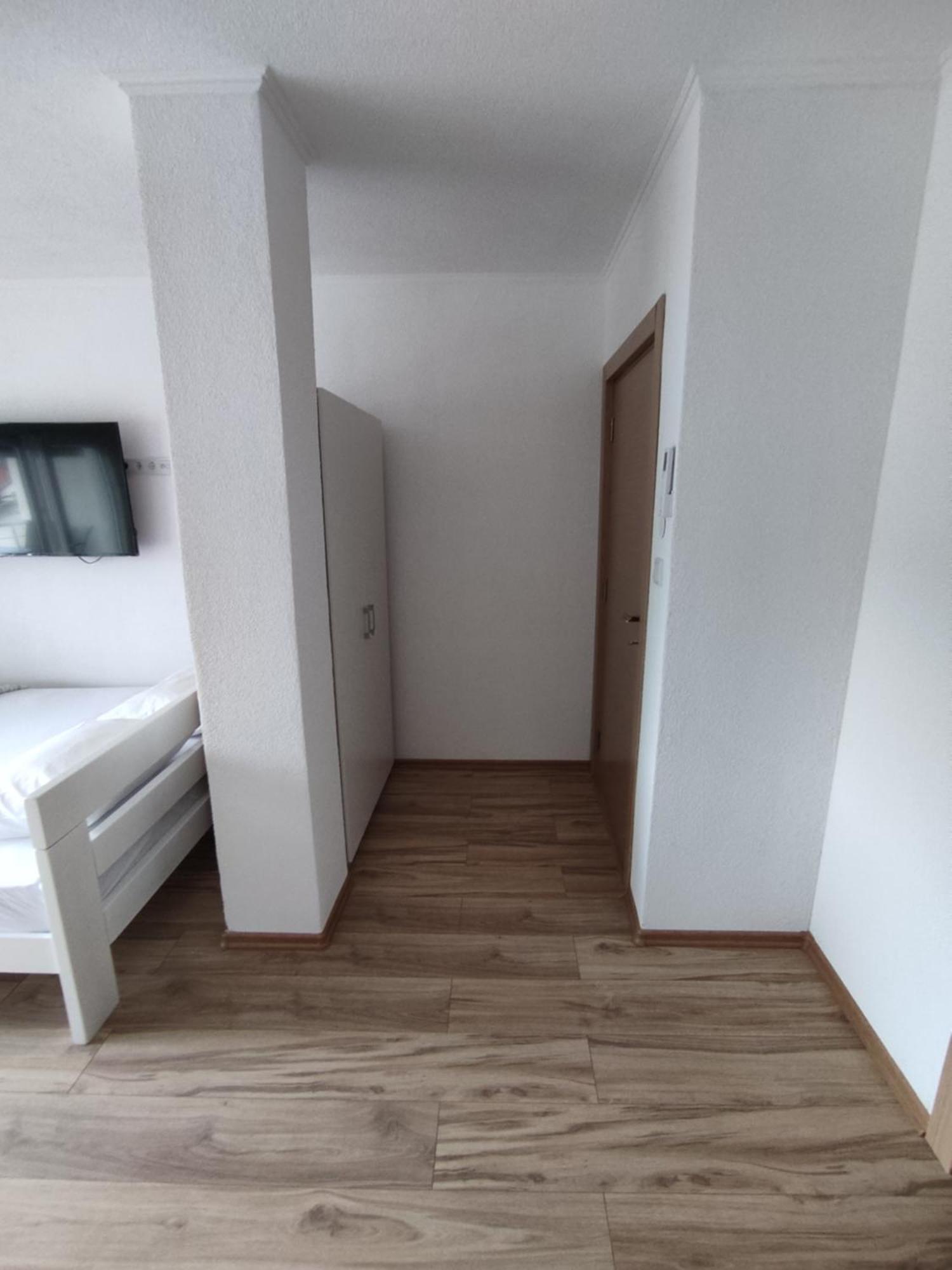 מוסטר View Of The City - Studio Apartment מראה חיצוני תמונה