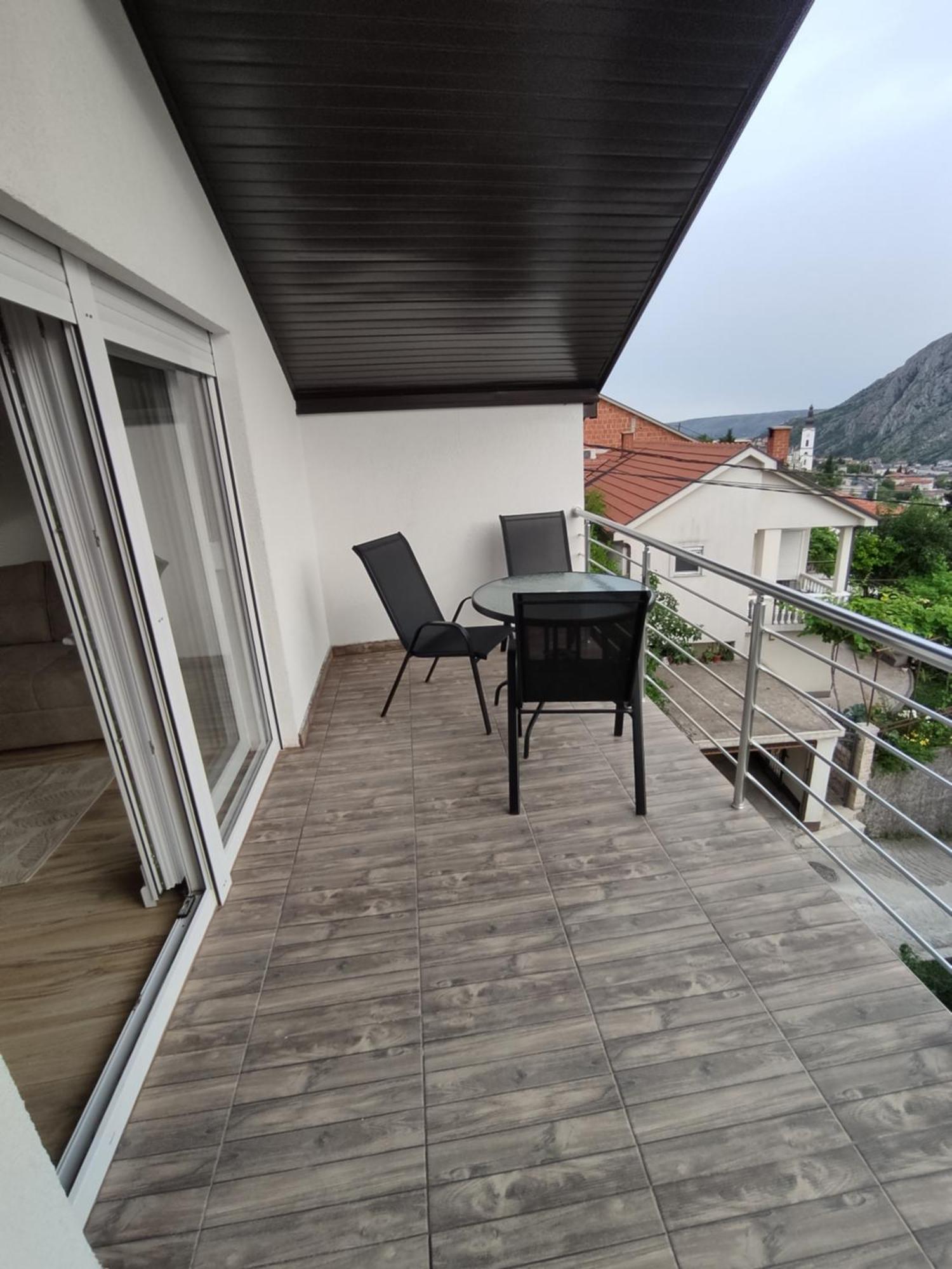 מוסטר View Of The City - Studio Apartment מראה חיצוני תמונה