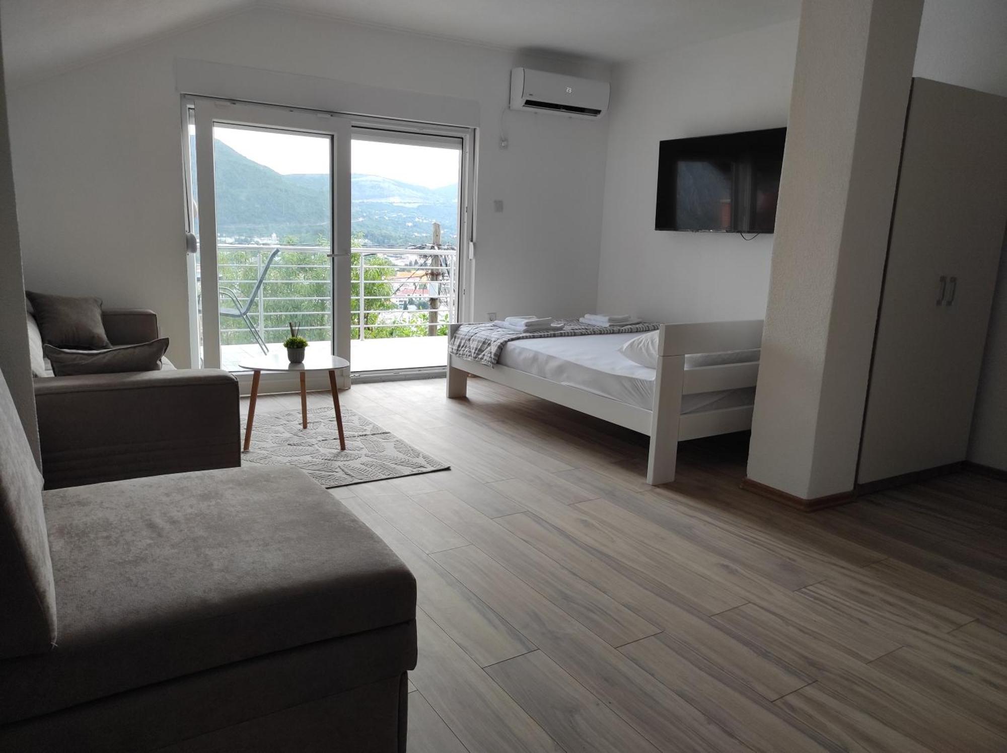 מוסטר View Of The City - Studio Apartment מראה חיצוני תמונה