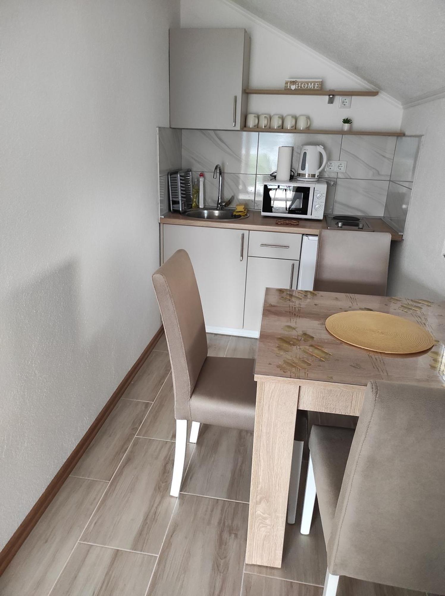מוסטר View Of The City - Studio Apartment מראה חיצוני תמונה